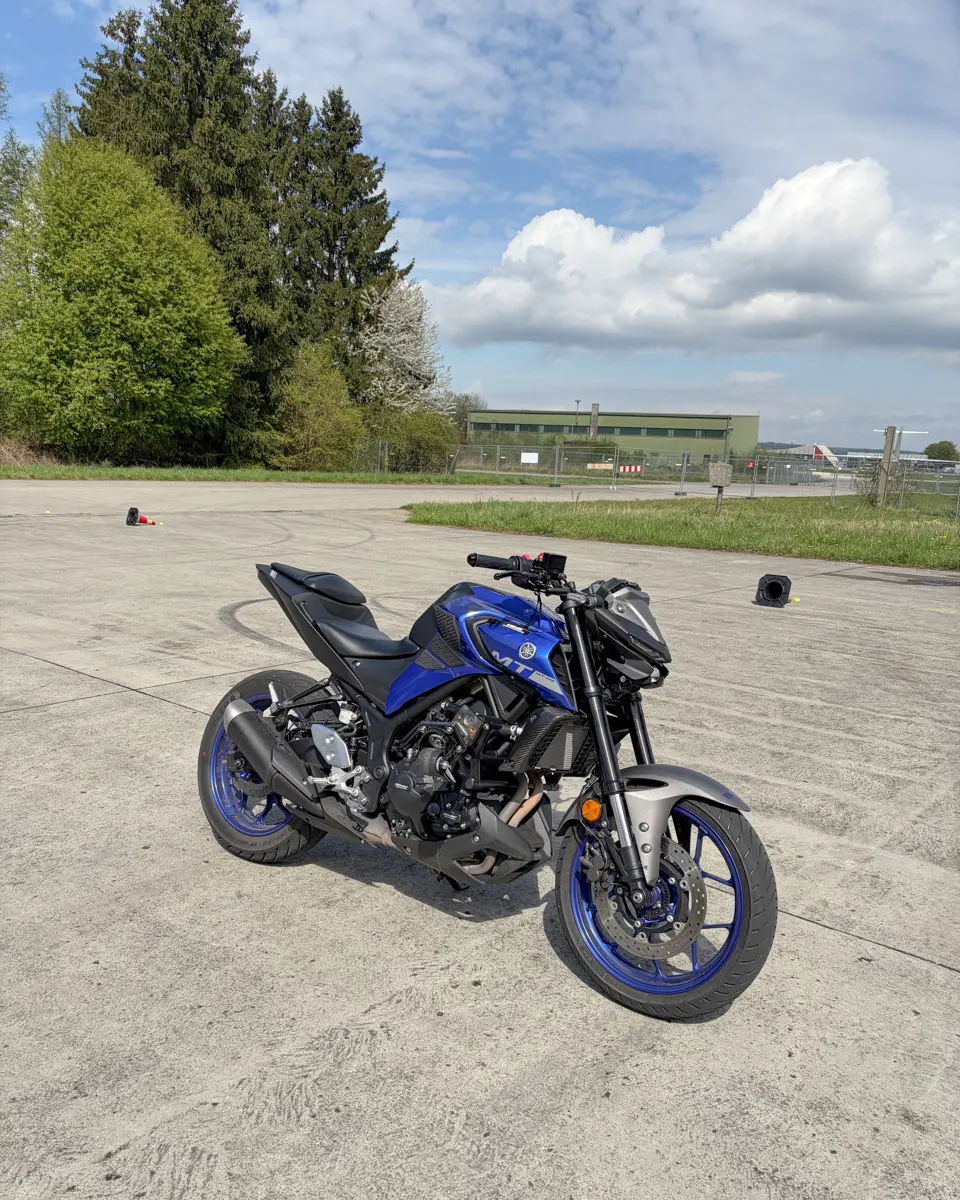 Participant at the Fit2Ride cornering training in the Allgäu: cornering precision, vision and more confidence in bike and tires.