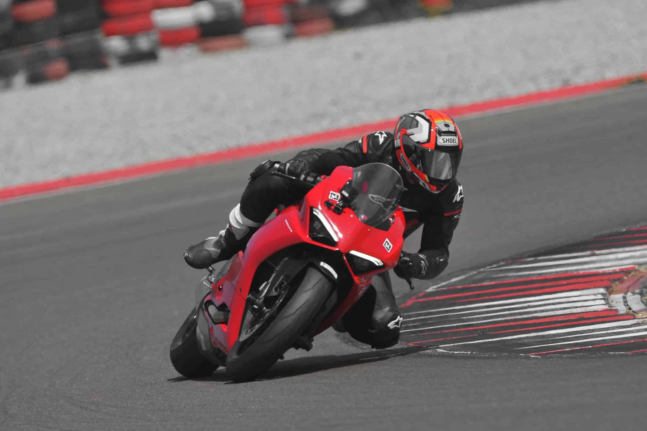 Ducati Panigale auf der Rennstrecke
